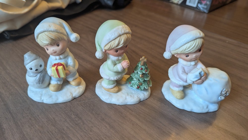 Vintage HOMCO Set of 3 Christmas Child Babies Figurines Bisque 2 1/2