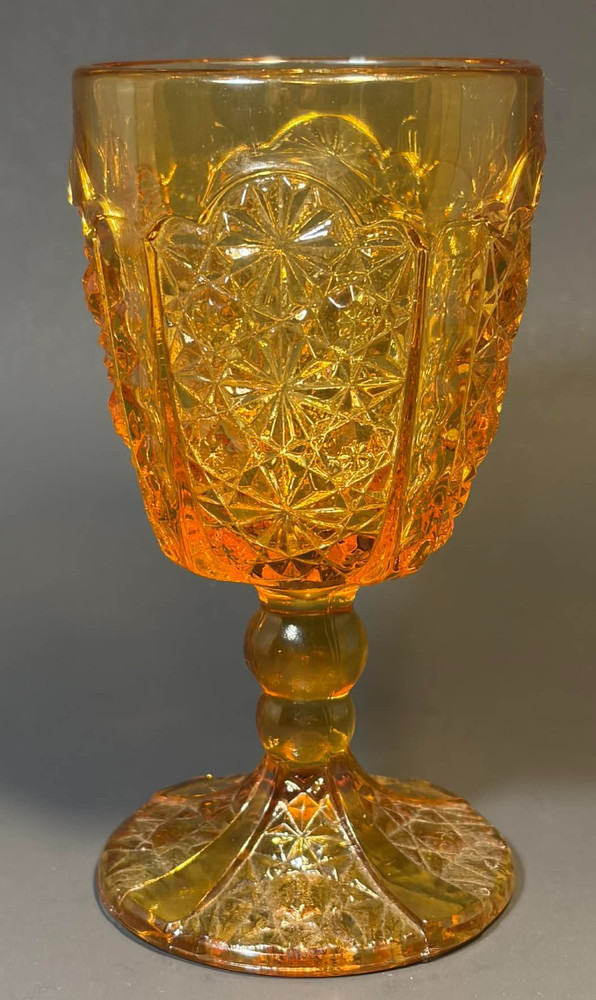 Vintage GOBLET GOLD AMBER WINE WATER STEM GLASS STARS EXCELLENT