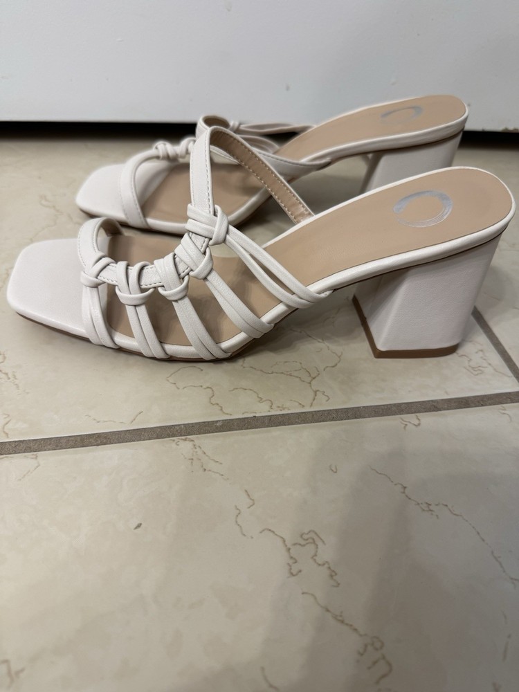 Journee Women’s Beige Sandals New