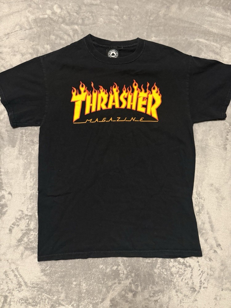 Thrasher  T-Shirt Men's M Black Short Sleeve Skateboarding Flaming Logo