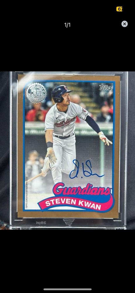 2024 Topps 35th Anniversary Autographs Gold Steven Kwan (Series Two)