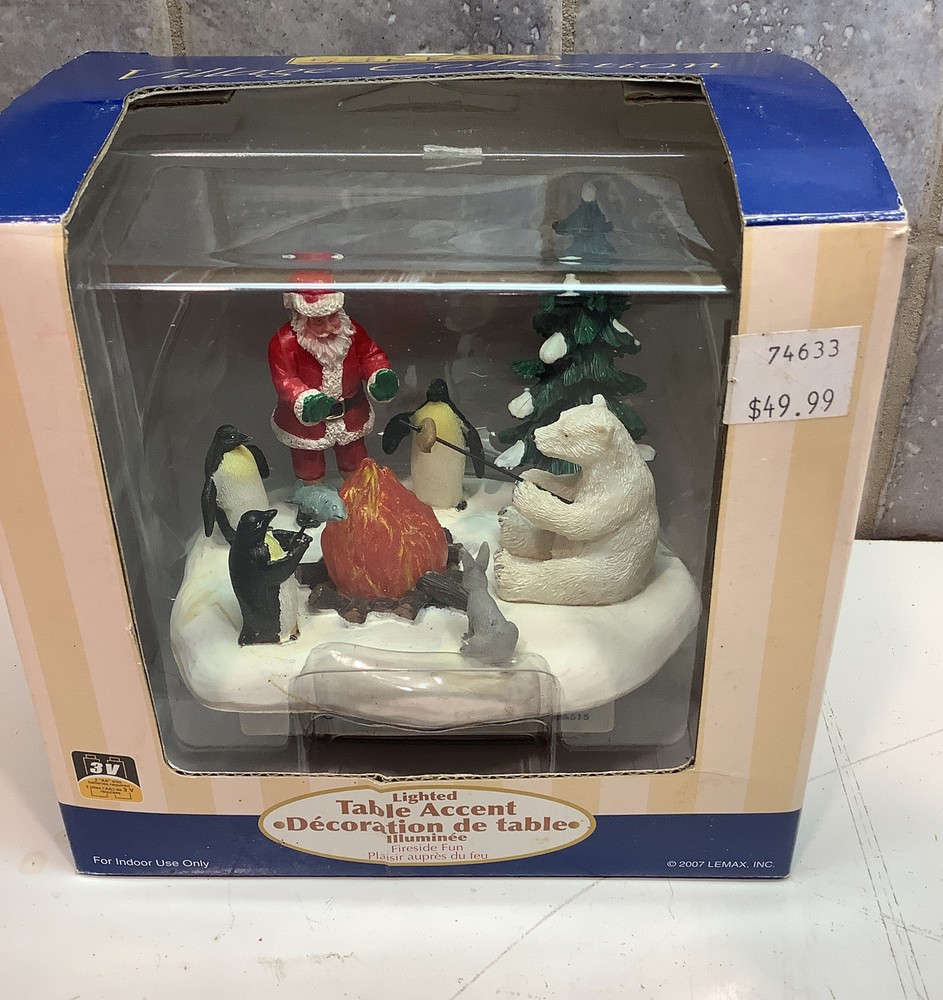 LEMAX Fireside Fun Christmas Village Lighted Table Accent 2007 Collection-image