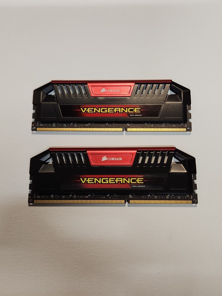 Corsair 16 GB DIMM 1866 MHz PC3-15000 DDR3 SDRAM Memory (CMY16GX3M2A1866C9R)