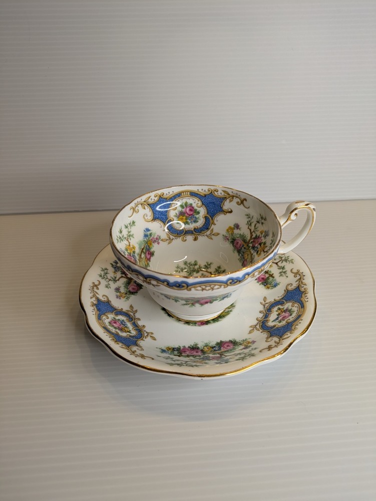 EB Windsor Foley Bone China tea cup and saucer set