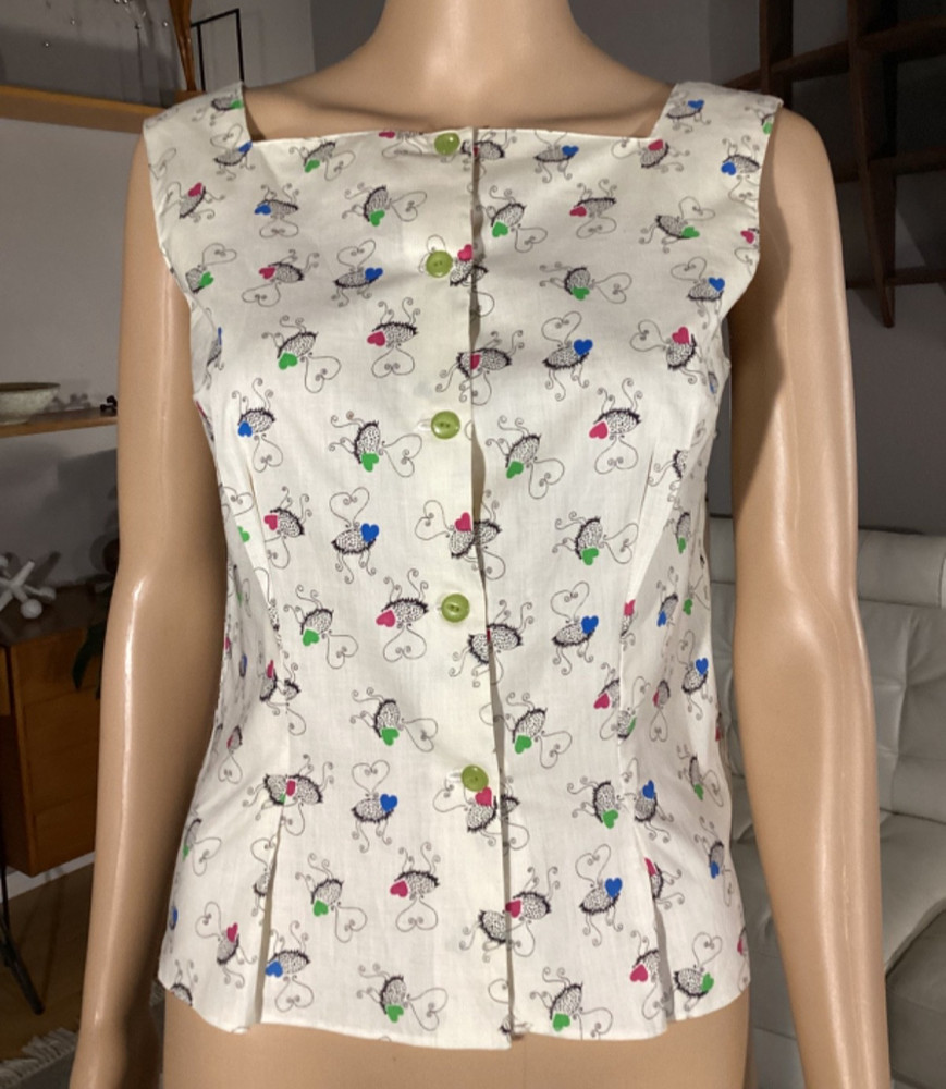 Vintage 1950's Cotton Novelty Print Hearts Chairs Sleeveless Top Rockabilly