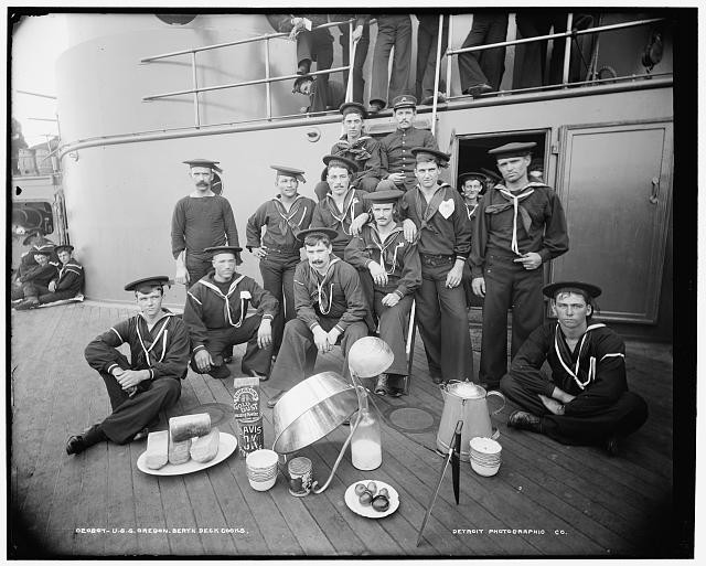 USS Oregon,berth deck cooks,sailors,military personnel,American historic photo