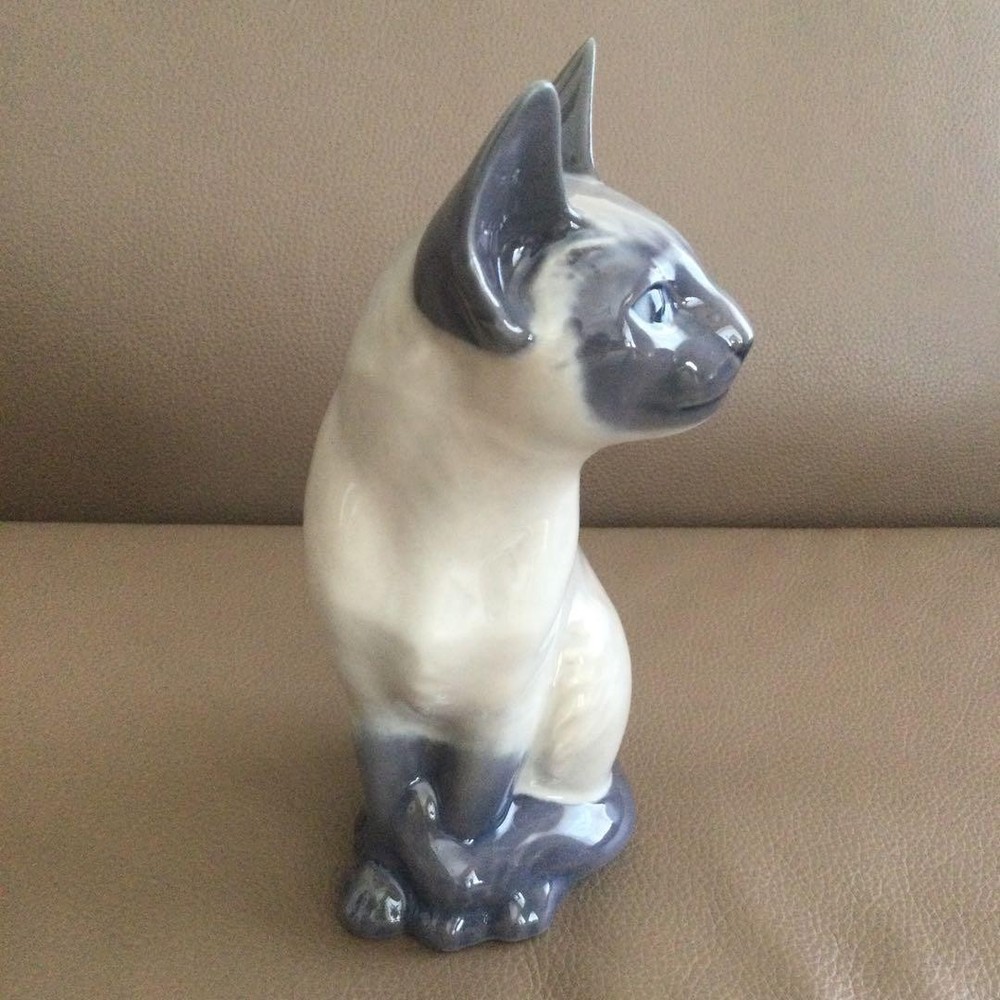 Royal Copenhagen Siamese Cat Figurine 20cm Denmark Collectible Used