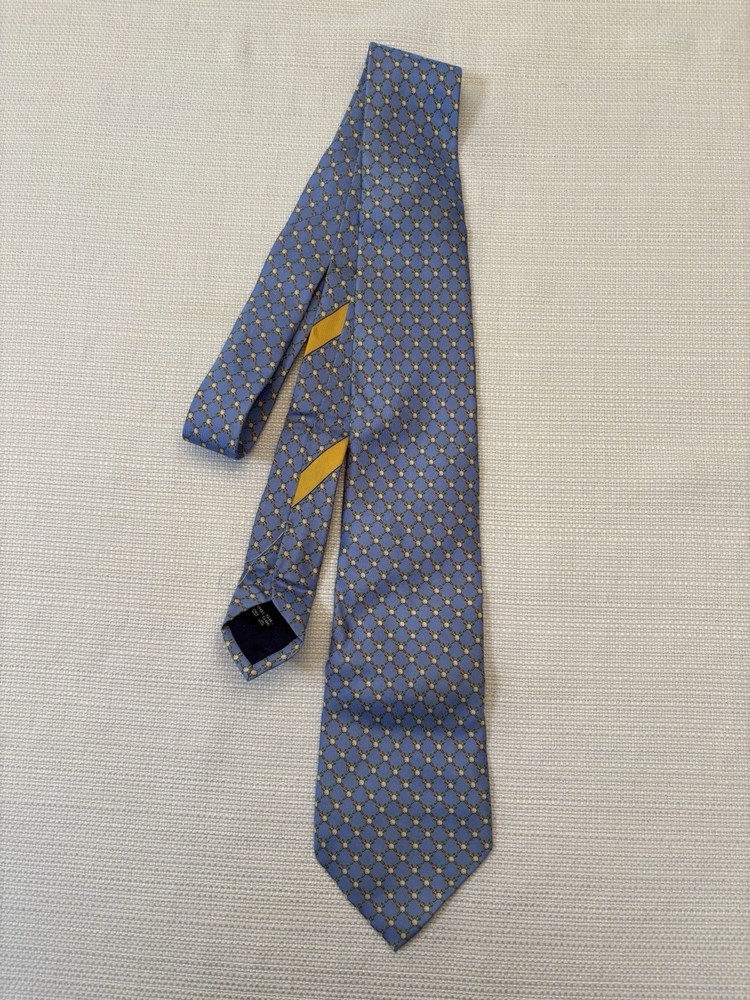 SALVATORE FERRAGAMO 100% Silk Blue x Yellow Golf Tees Tie 4” X 58”