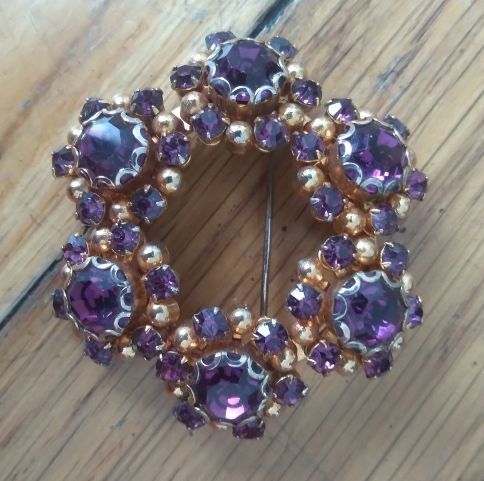 Vintage Purple Rhinestone Circle Brooch Gold Tone 2 Inch