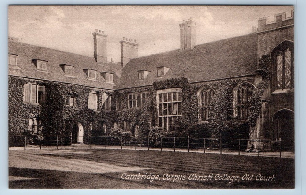 Corpus Christi College Old Court CAMBRIDGE UK Postcard