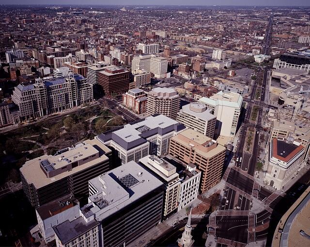 Photo:Washington D.C. Downtown Aerial View 1980s City Skyline