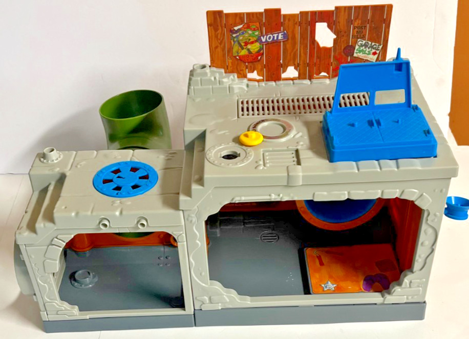 2025 Playmates Toy Teenage Mutant Ninja Turtles TMNT SEWER Playset Incomplete
