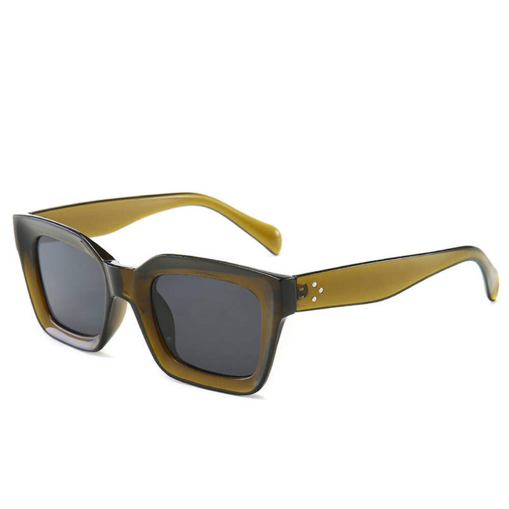 Fashion Sunglasses with UV400 Protection, Comfortable and Durable Frame, Enhance
