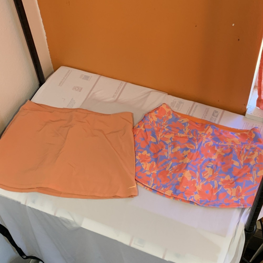 Etonic & prAna Women's Lot 2 Skorts Size M Orange Floral Tennis Golf Pull-On