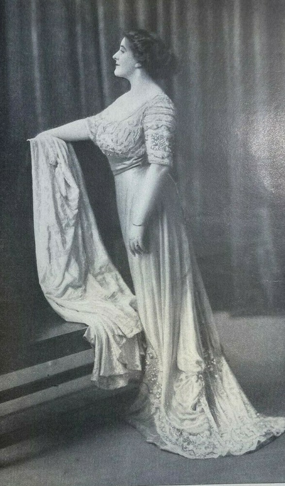 1910 Vintage Magazine Illustration Actress Mary Mannering