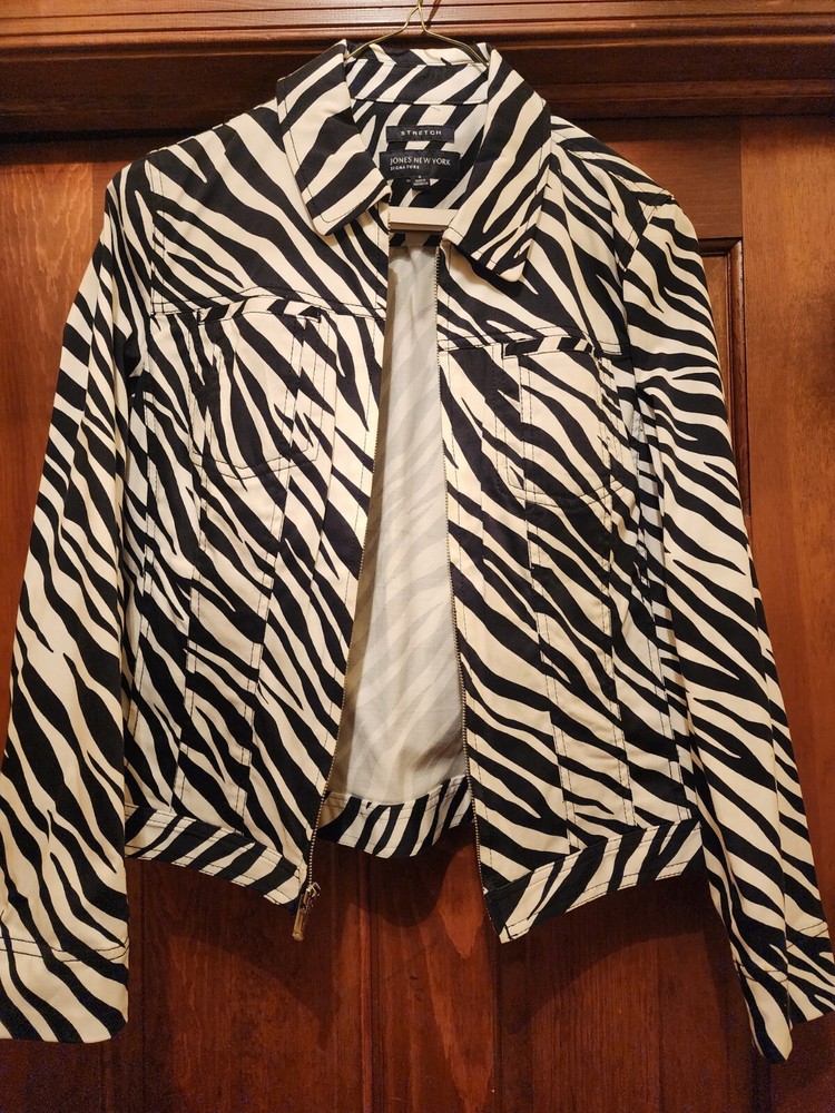 Jones New York Signature Full Zip Animal Print Jacket Small