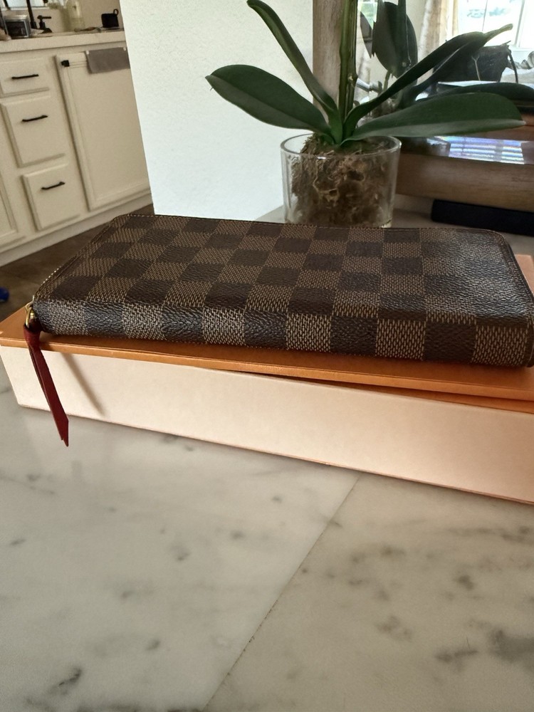 Authentic Louis Vuitton Clemence Wallet