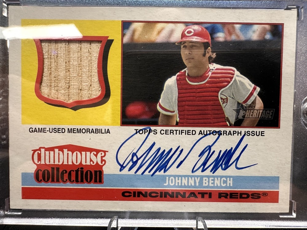 2025 Topps Heritage - Clubhouse Collection Autograph Relics Johnny Bench 22/25