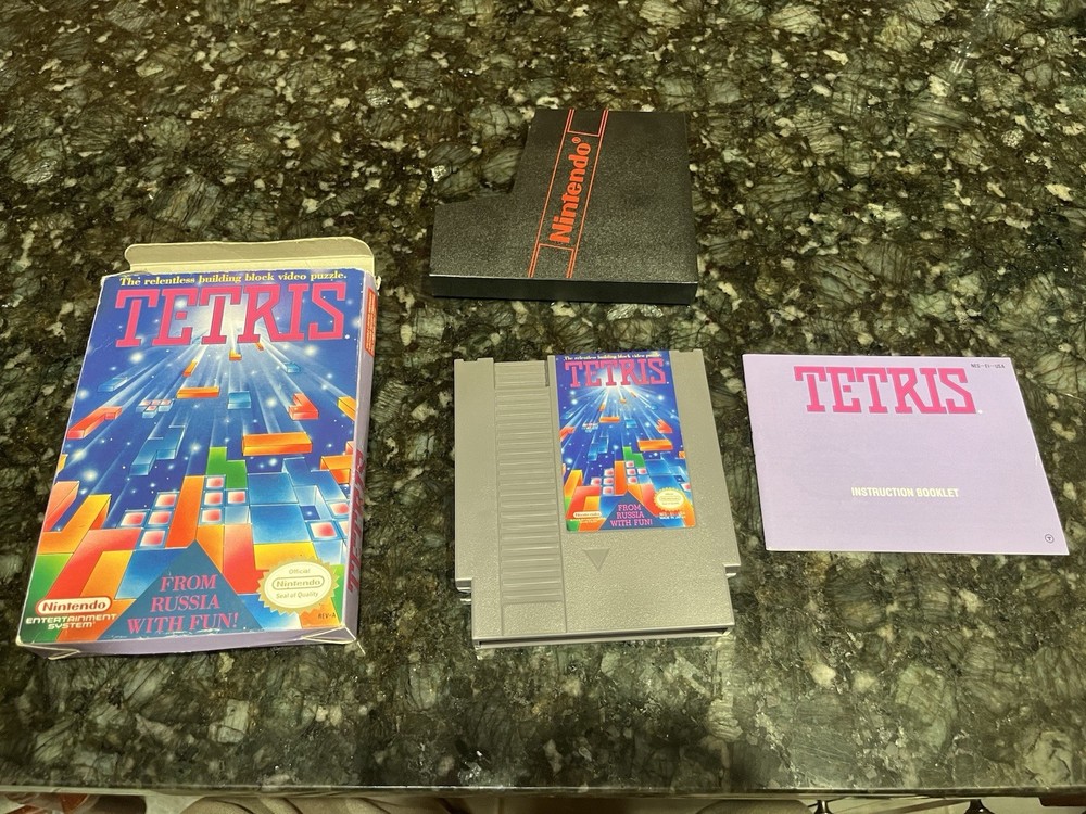 Tetris NES Nintendo Complete CIB Authentic! Nice!