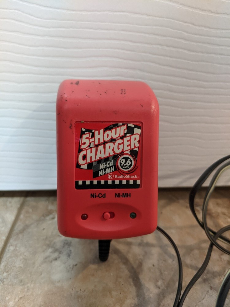 Radio Shack 23-342 RC Car 9.6V Nicd /Nimh R/C Car Charger