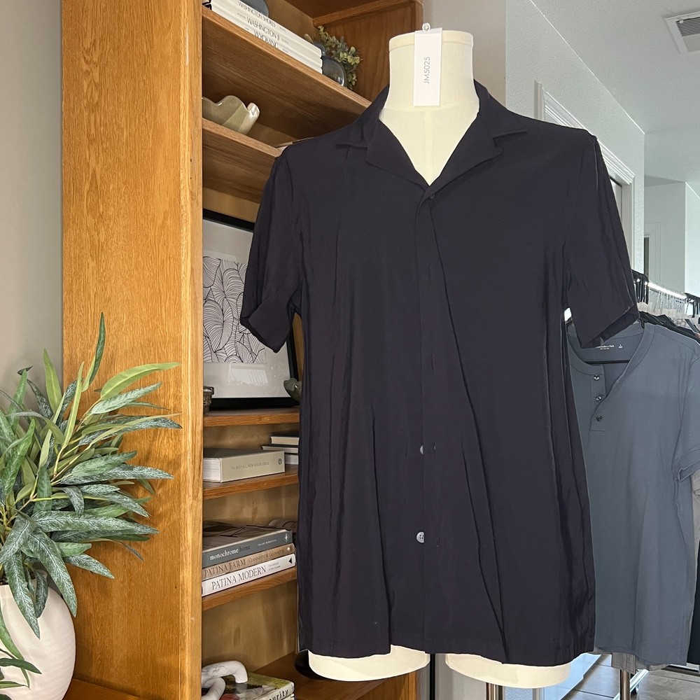 Cuts Clothing Mens Medium Solid Black Short Sleeve Button Up Camp Shirt JM5025