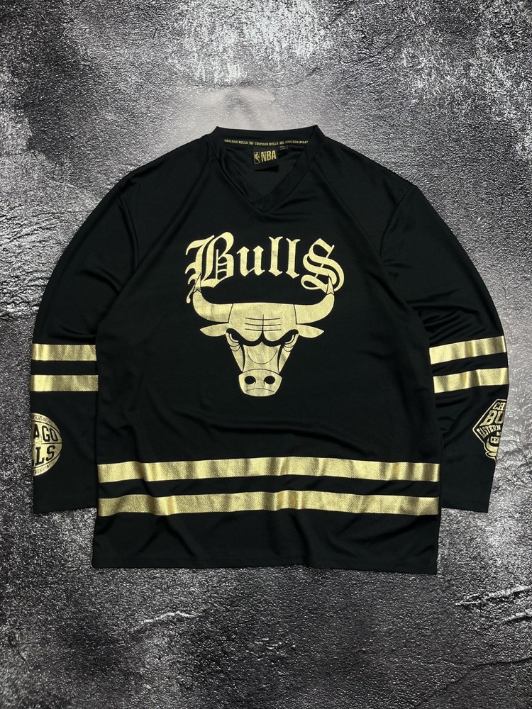 Chicago Bulls NBA Basketball Black Jersey Gold Logo Long sleeve Size 2XL XXL