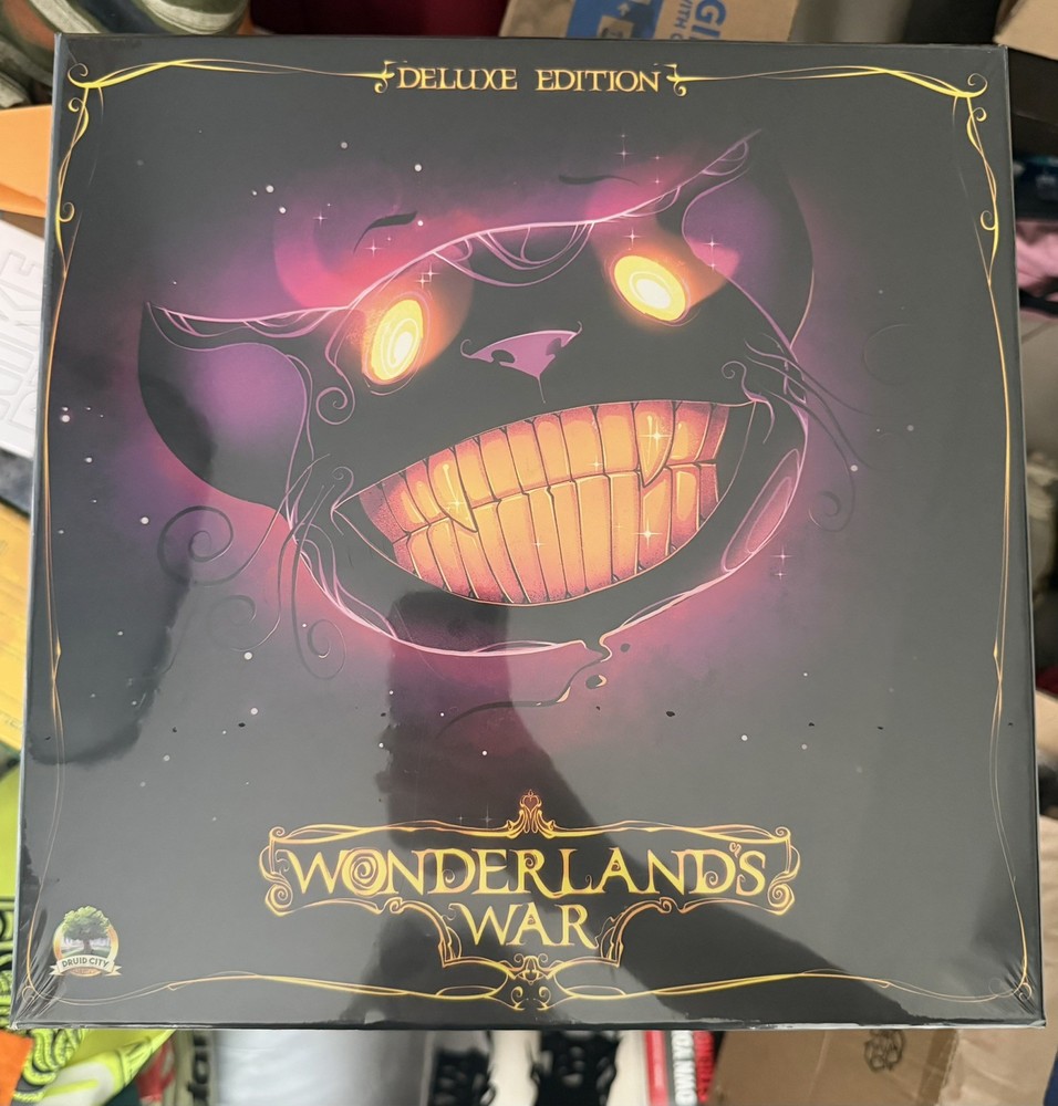 Wonderland's War - Deluxe Edition