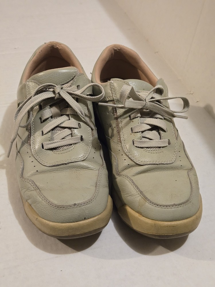 Rockport • ProWalker • Men’s Comfort Walking Shoes • M7102M Beige Tan Size 8 M