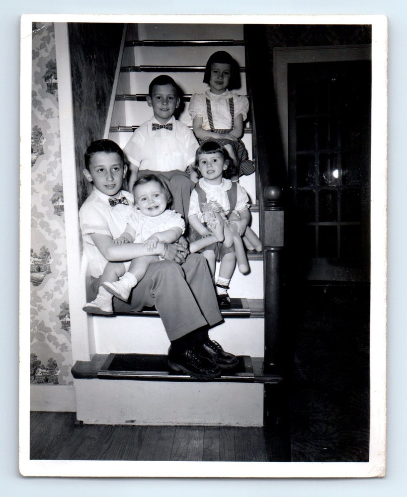 Old Vintage Photo BOYS GIRLS SITTING ON STAIRS INSIDE HOUSE ANTIQUE SNAPSHOT