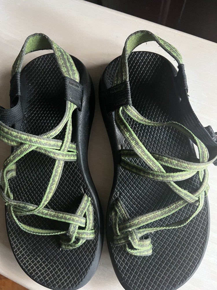 Women’s Chacos Size 7 Green/Gray Sandals Adjustable Straps Hiking Outdoor Sport