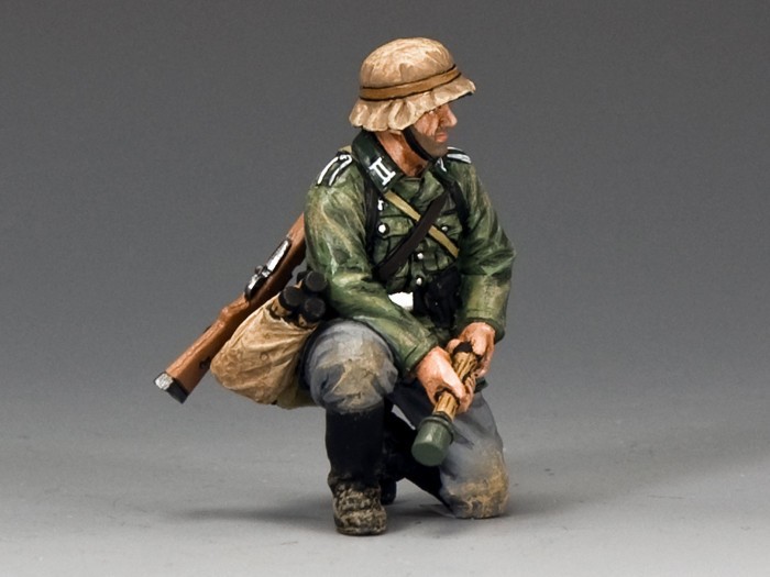 King & Country WS288 - Kneeling Grenadier (Retired)