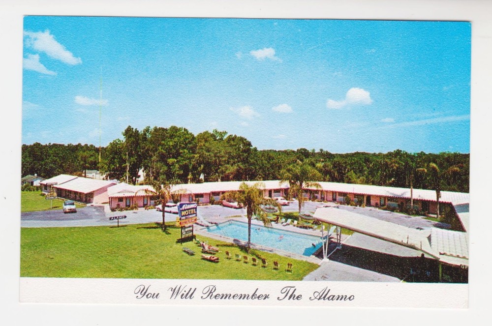 ALAMO MOTEL, SILVER SPRINGS, FLA. – YOU WILL REMEMBER THE ALAMO – 1960s Postcard