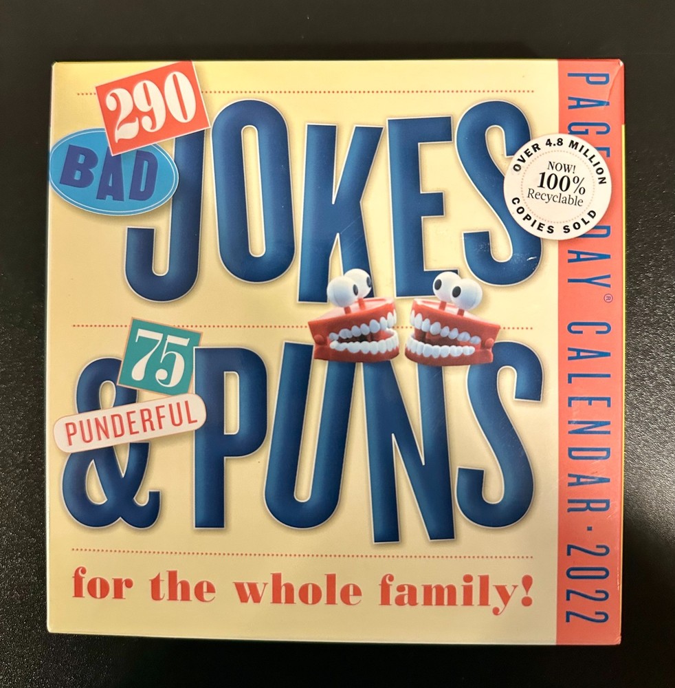 290 Bad Jokes and 75 Puns - Page-A-Day Calendar 2022 (New, Never Used)