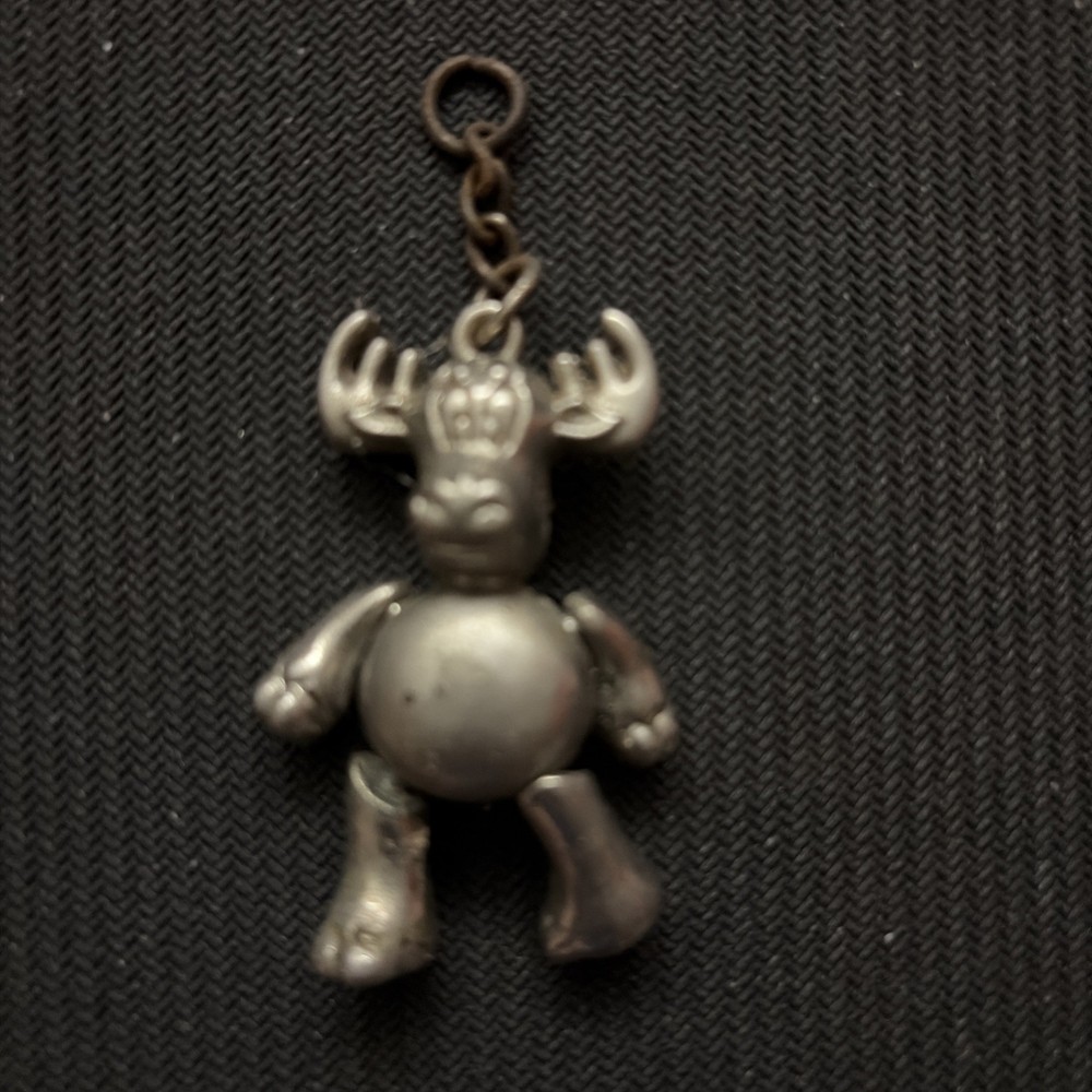 Moveable Moose Metal Keychain