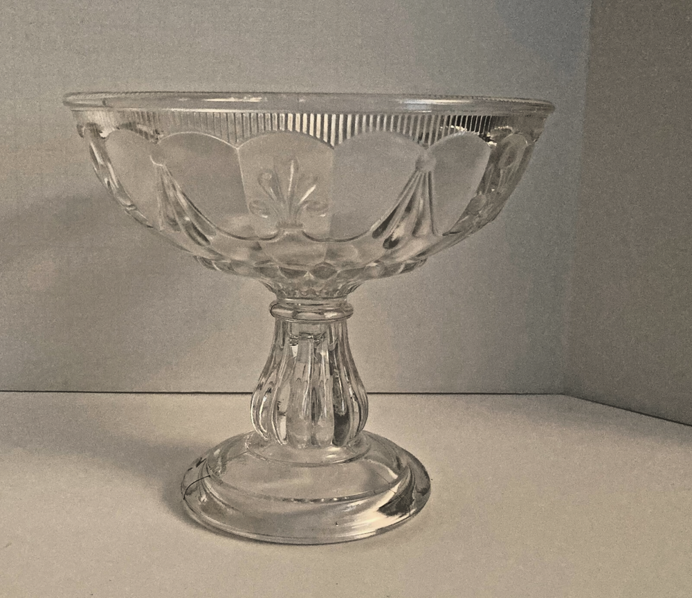RARE EAPG ADAMS & CO. COMPOTE OR FRUIT BOWL – PEDESTAL FOOTED – FLEUR DE LIS #24
