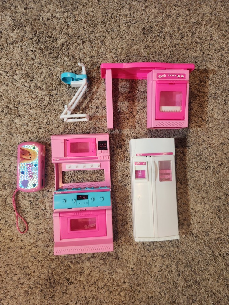 Vintage 90s Barbie “So Much To Do” Kitchen Playset Furniture Doll House Pink Lot