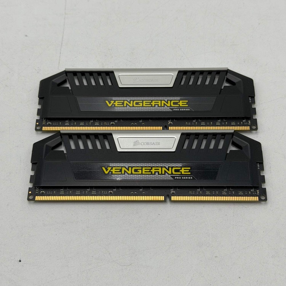Corsair Vengeance Pro 16GB (2x8GB) RAM DDR3 1600MHz CMY16GX3M2A1600C9