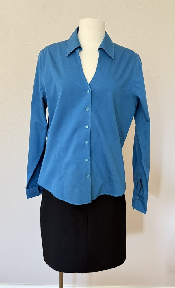 Coldwater Creek Medium No Iron Shirt Womens Teal Blue Button Up Long Sleeve Top