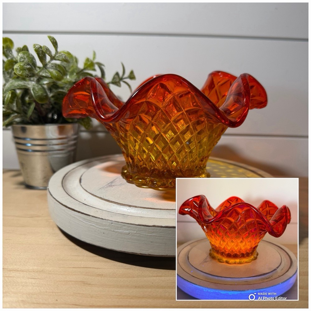 Vintage LE Smith Amberina Diamond Hobnail Ruffled Compote Candy Dish UV Glows