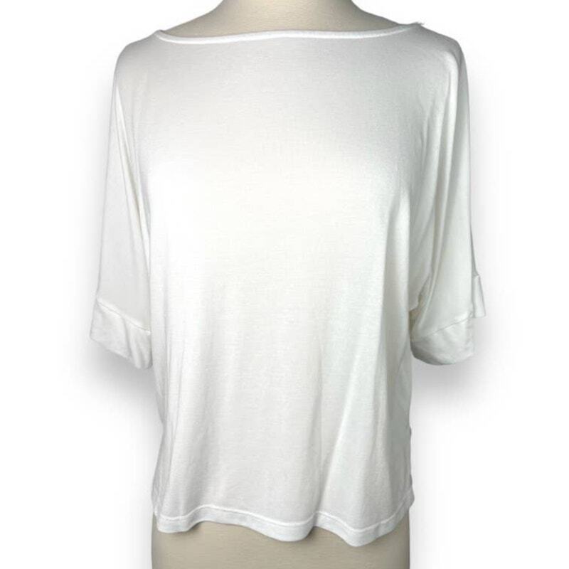 Womens White Top Blouse Size XS Boat Neck Short Sleeve Top Light Weight Shirt