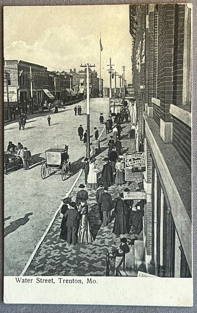 Missouri MO Trenton, Water Street, Lawyer Office, Unusual View, ca 1910 Postcard