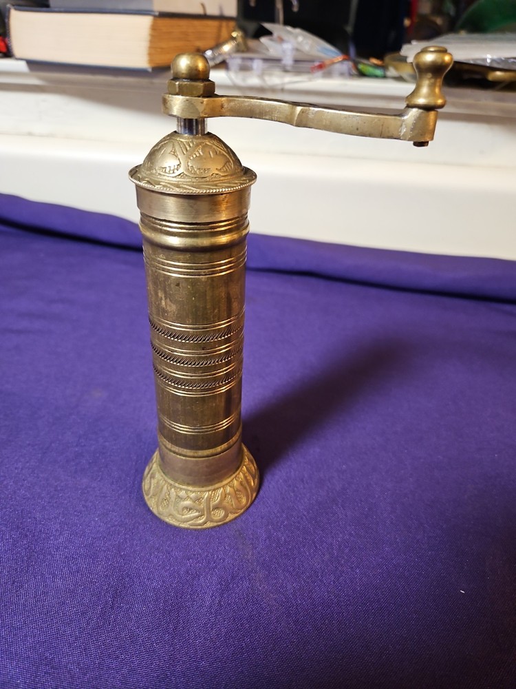 Vintage Turkish Brass/Metal Pepper Grinder Mill w/ Handle 7.5