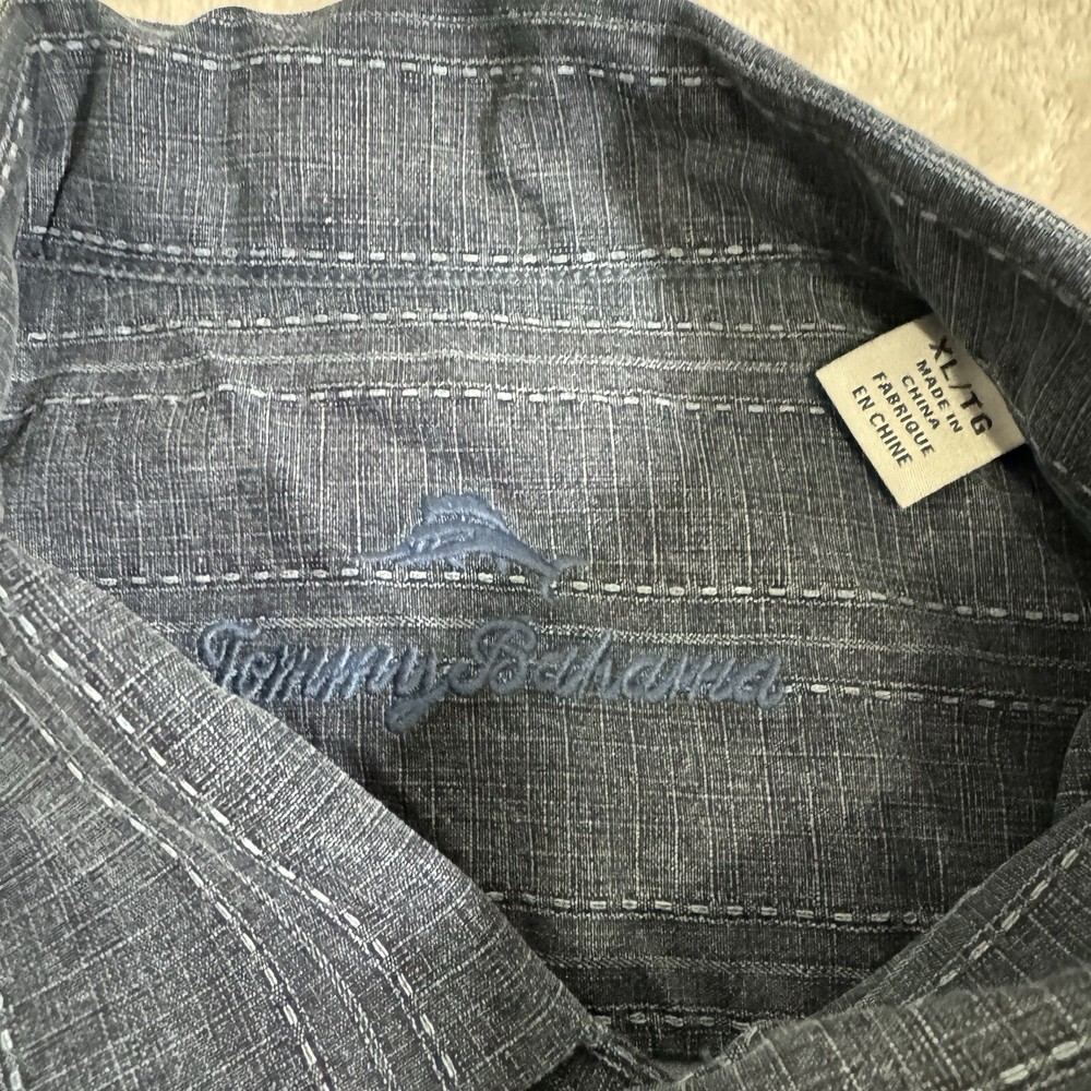 Tommy Bahama Shirt - Men's XL - 100% Silk - Hawaiian Blue Floral Camp