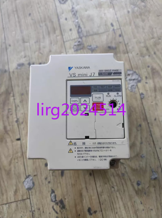 1pc used  Yaskawa VS mini J7 CIMR-J7AAB1P5 1.5KW 220V