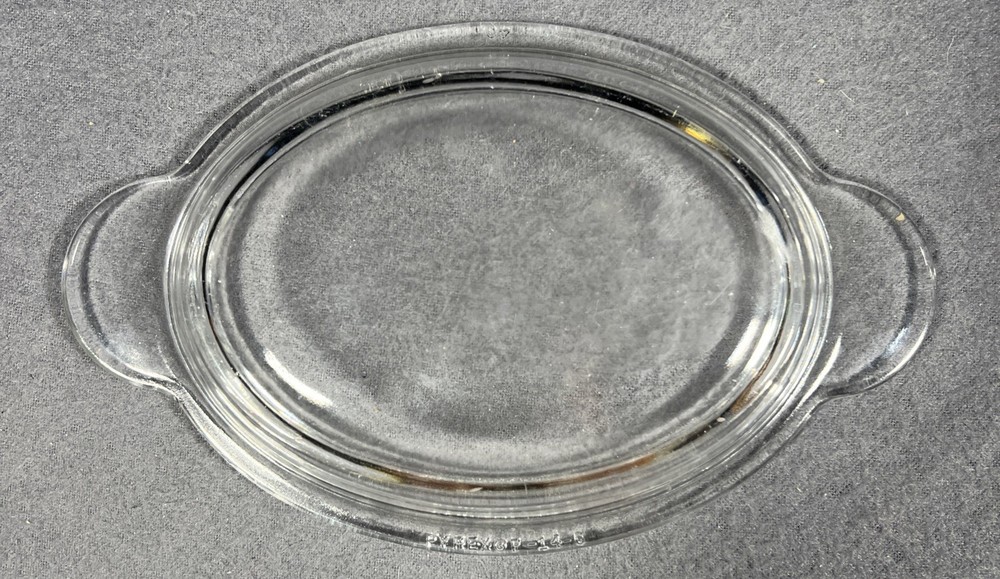 Pyrex P-14-C Clear Glass Small Oval Replacement Lid For Grab It Casserole Dish