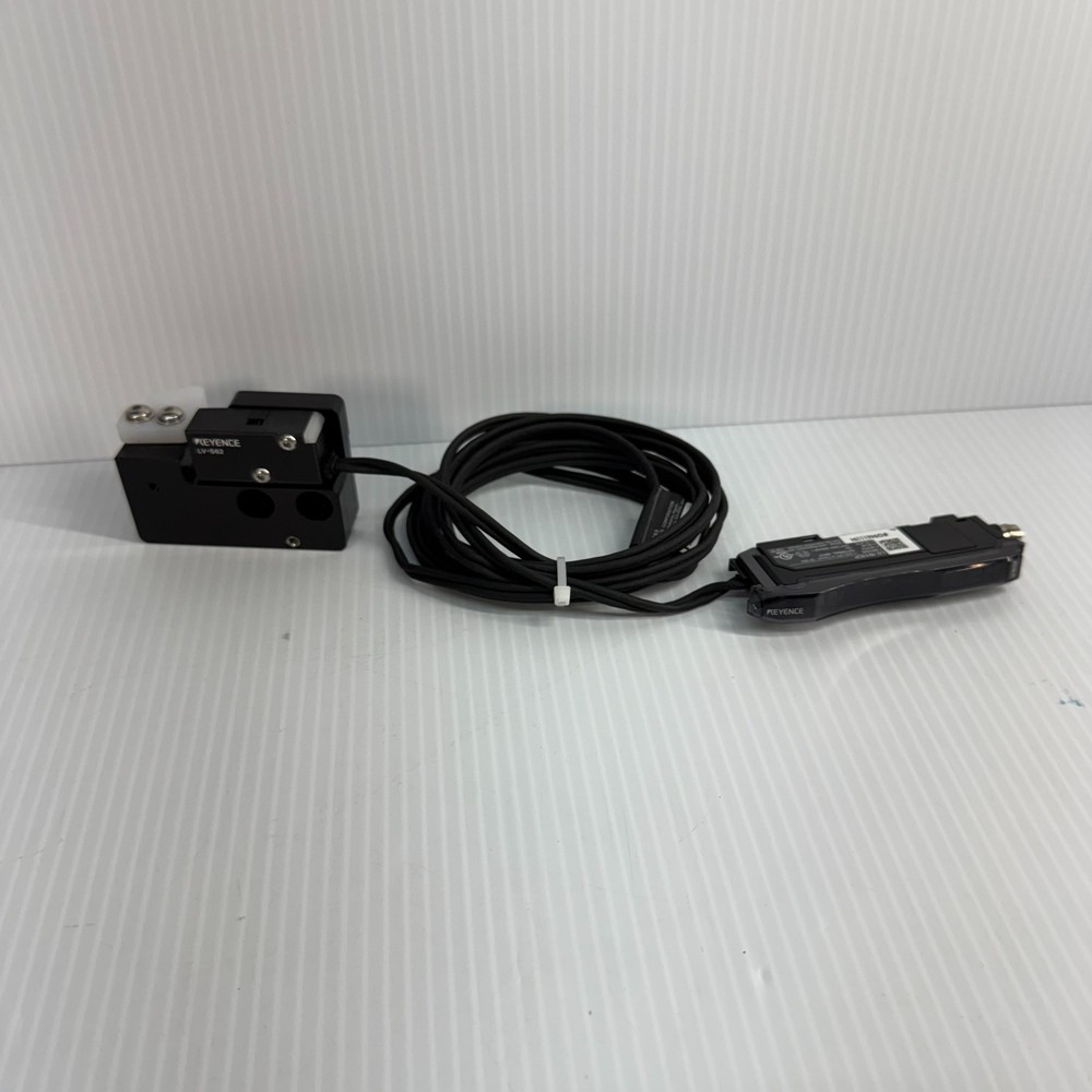 Keyence LV-S62 & LV-N11CP Laser Sensor Amplifier Unit