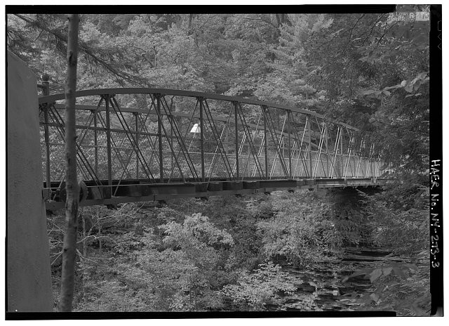 OBLIQUE VIEW FROM SOUTH. - Watkins Glen Iron Foot Bridge, Watkins Glen State