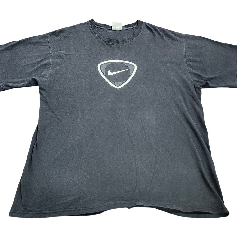 Nike Soccer Vintage Graphic T-Shirt Mens Large Black Faded Swoosh Shield Y2K