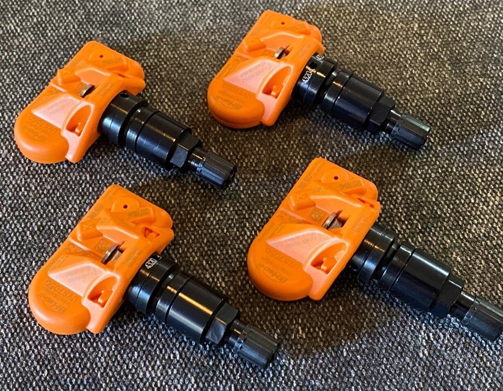 TPMS Tire Sensors With Black Valve Stems For 2021 & 2022 Bentley Continental GT