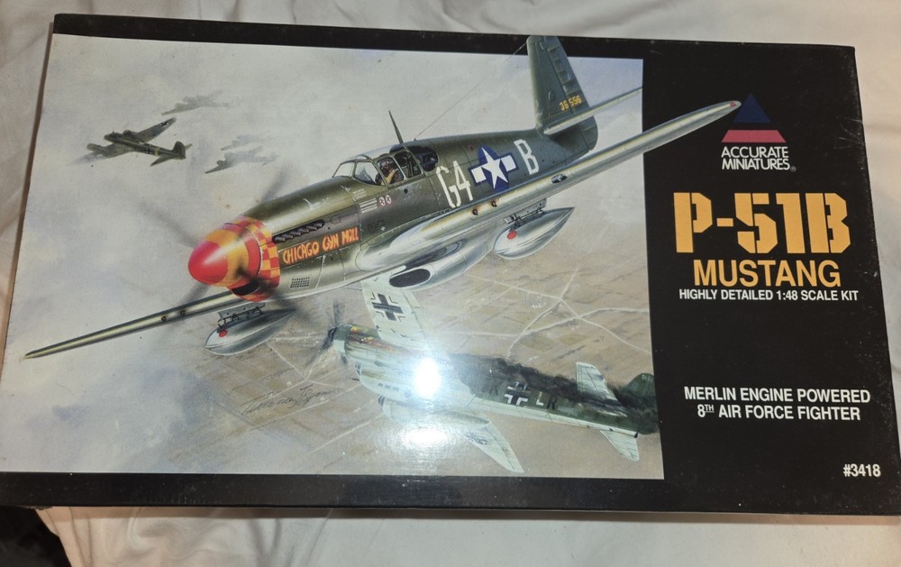 Accurate Miniatures 1/48 P51 B Mustang-sealed!!-image